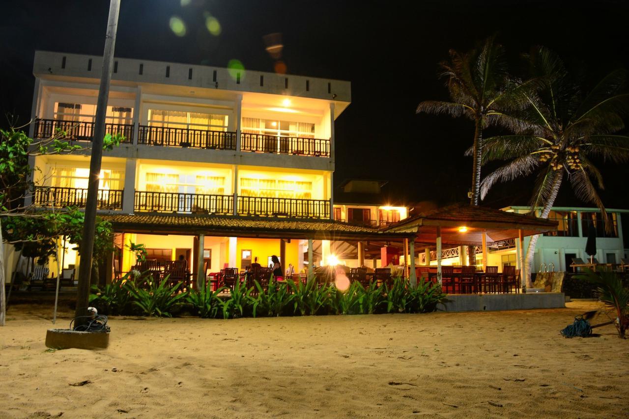 Ranmal Beach Hotel Hikkaduwa Exterior foto