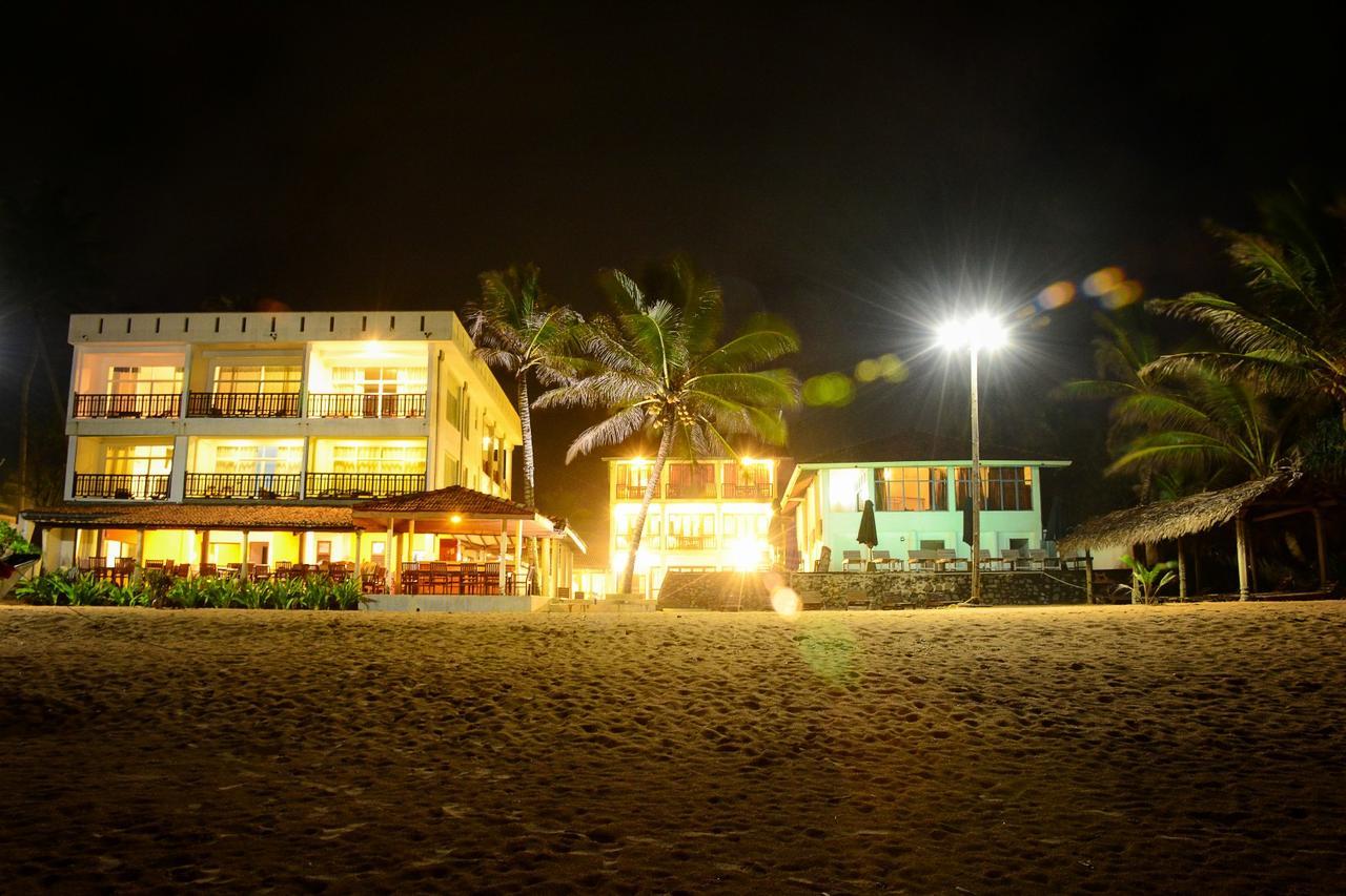 Ranmal Beach Hotel Hikkaduwa Exterior foto